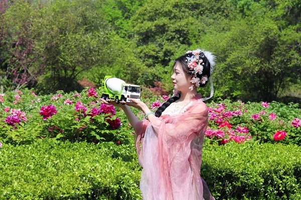 【公司新聞】美！太美了！快來欣賞凌宇“牡丹仙子”