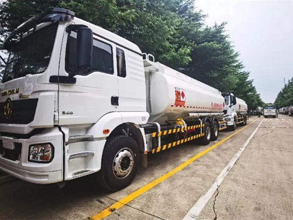 海外發(fā)車！中集凌宇實力交付，“量身定制”贏得市場贊譽！